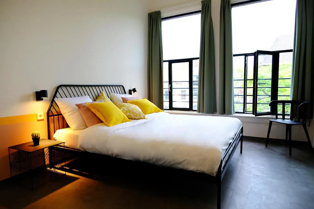Pink Flamingo Boutique Hostel Lahey