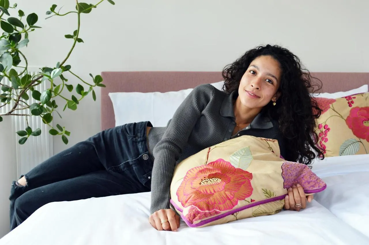 Pink Flamingo Boutique Hostel Гаага