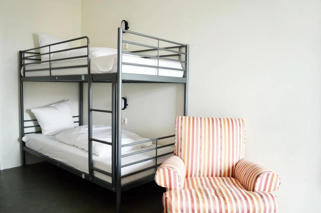 Pink Flamingo Boutique Hostel Lahey 0*,  Hollanda